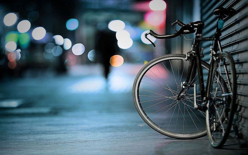 Discover how flexible storage solutions can enhance your cycling experience by keeping your gear organized, accessible, and in top condition.